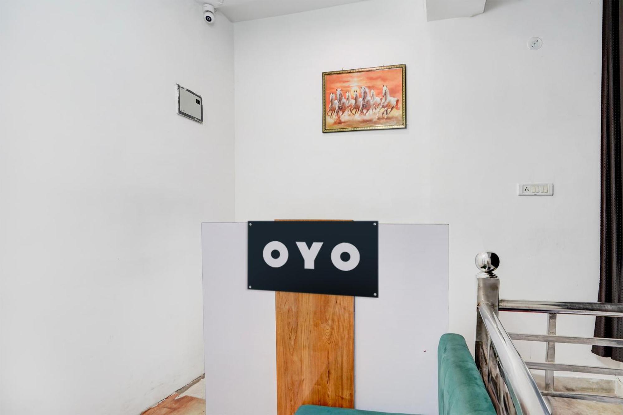 Hotel O Le Empire Stay House 新德里 外观 照片