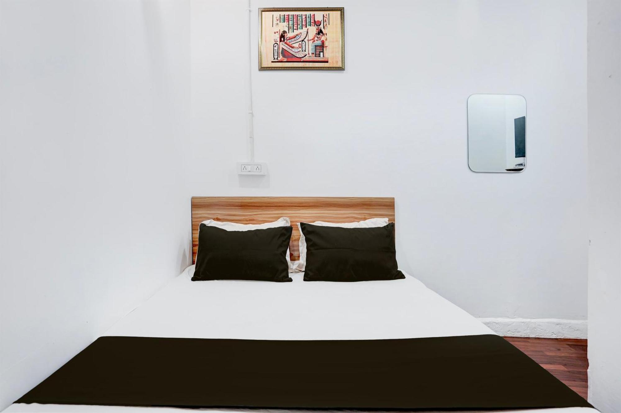 Hotel O Le Empire Stay House 新德里 外观 照片